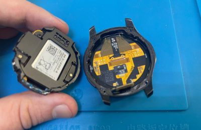 Замена аккумулятора в умных часах Huawei Watch